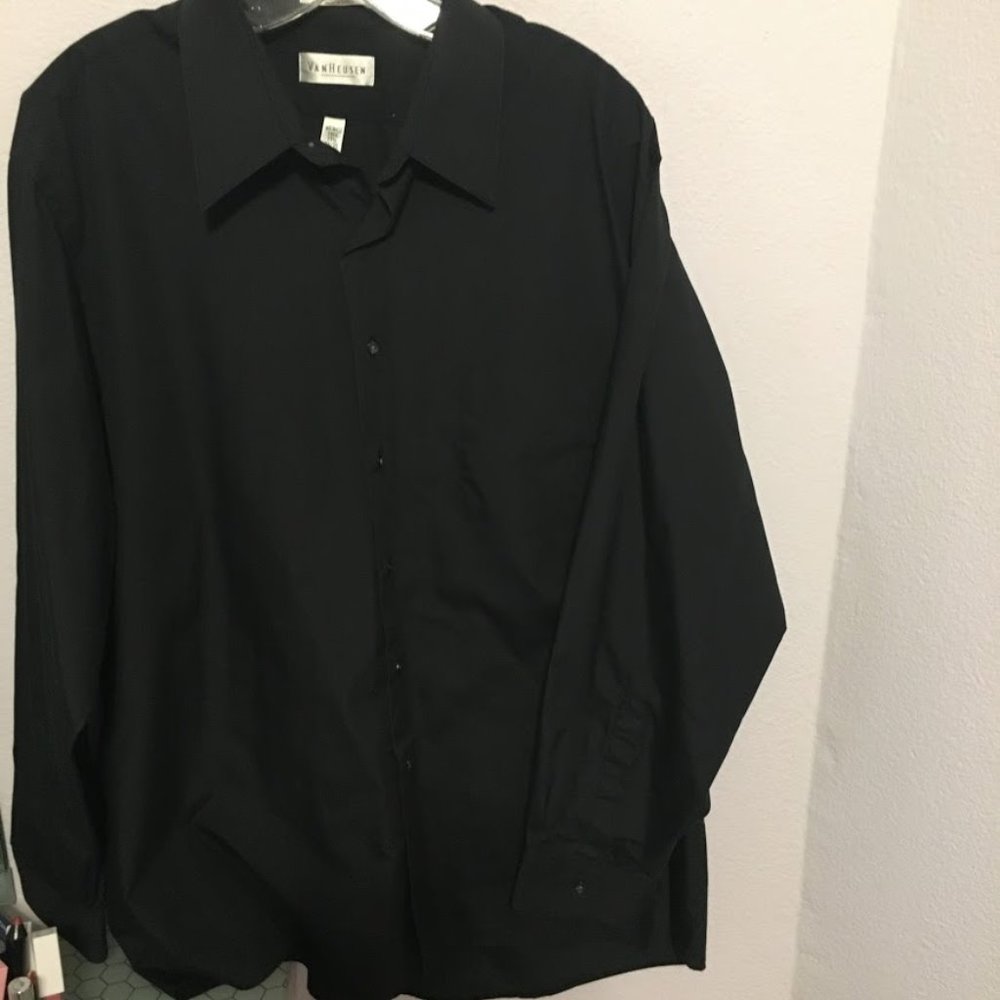 Wrinkle Free Poplin Van Husen XL 17 & 1/2 34/35